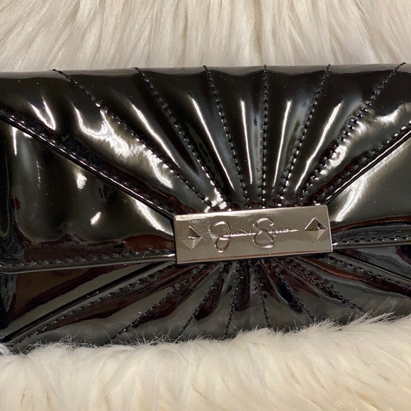 Jessica Simpson Zoe Large Wristlet Wallet - Picture 4 of 10